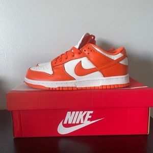 Women’s Nike Dunk Low Syracuse size 6.5